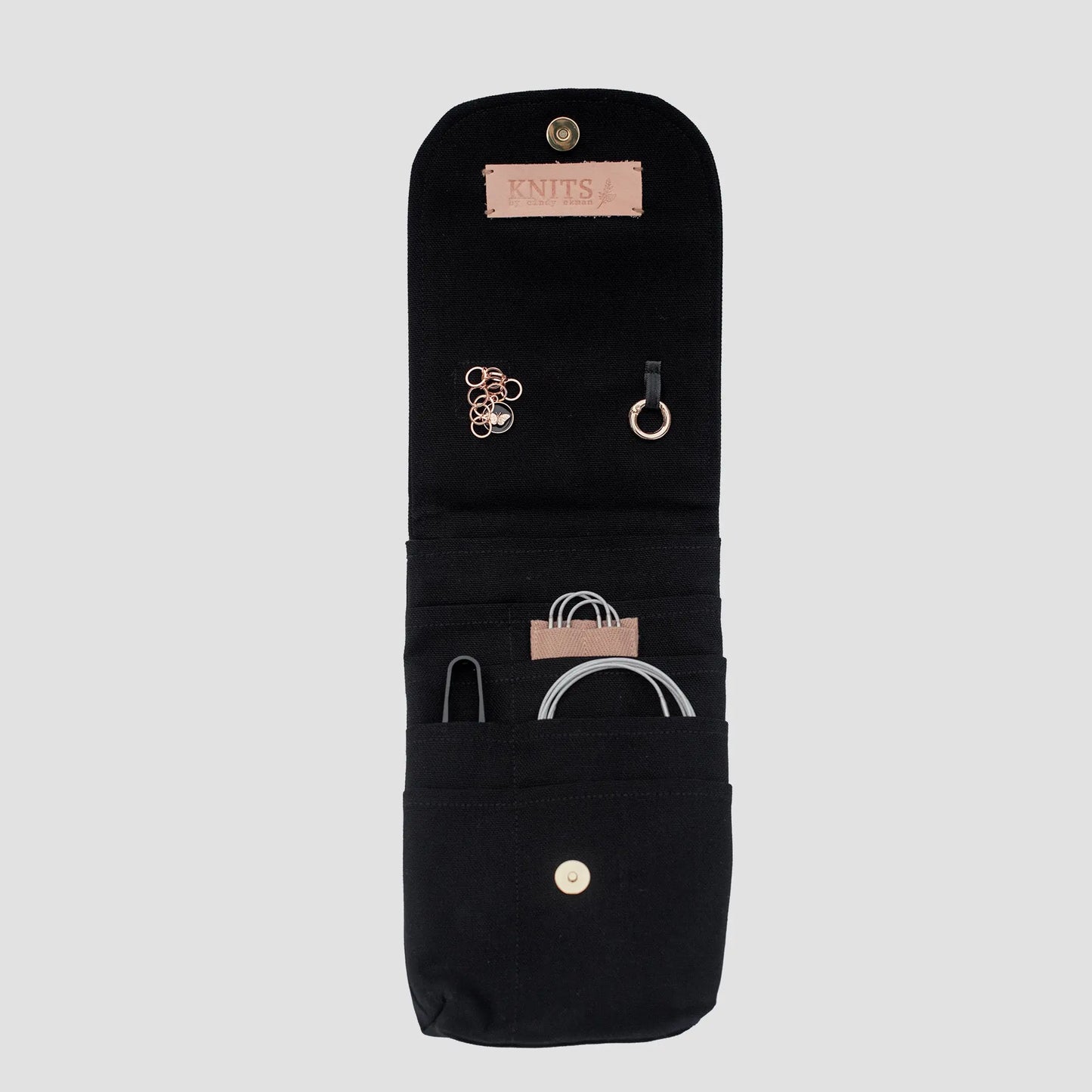 The KNITS case KNITS by cindy ekman