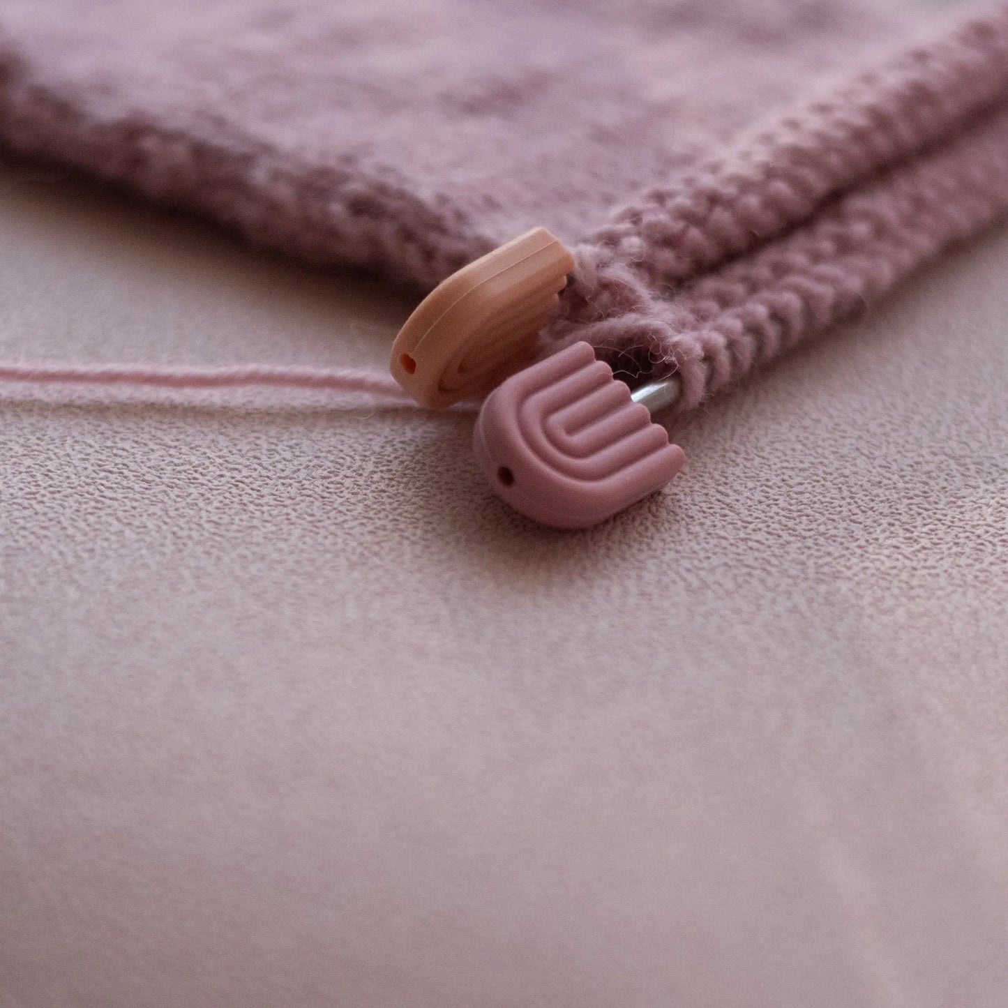 Needle stopper - Arch KNITS by cindy ekman