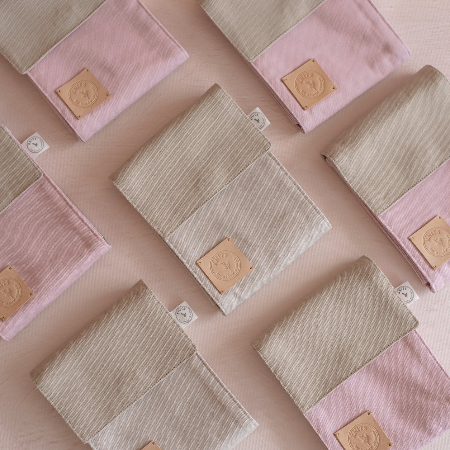 KNITS pyöröpuikko kotelo