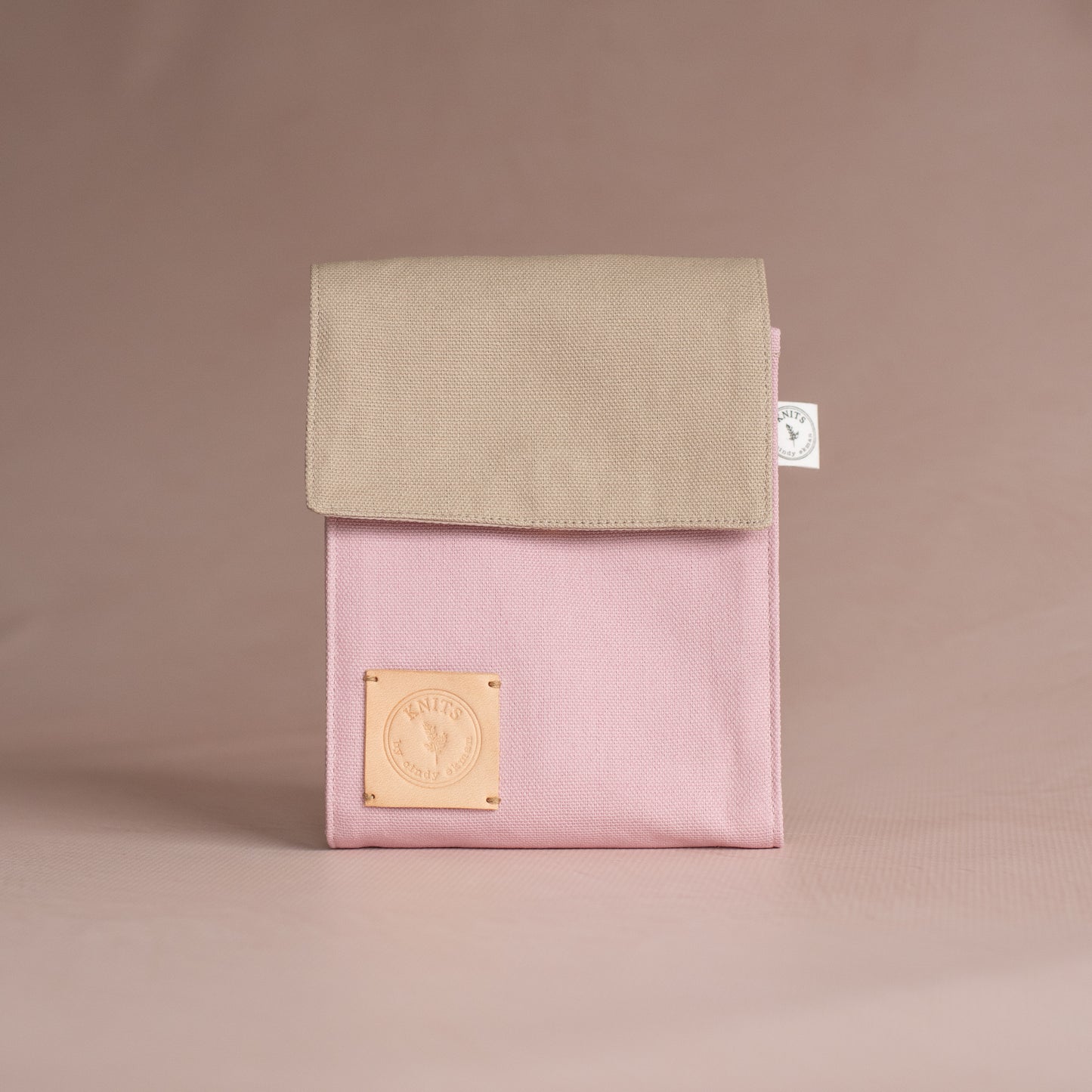 KNITS pyöröpuikko kotelo