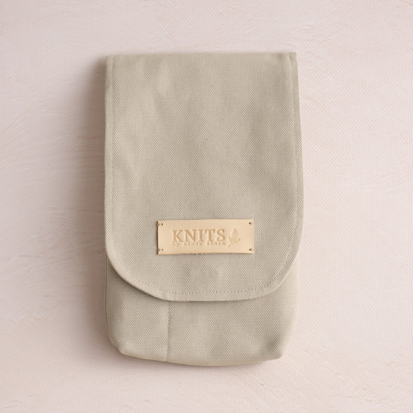storage for knitting needles