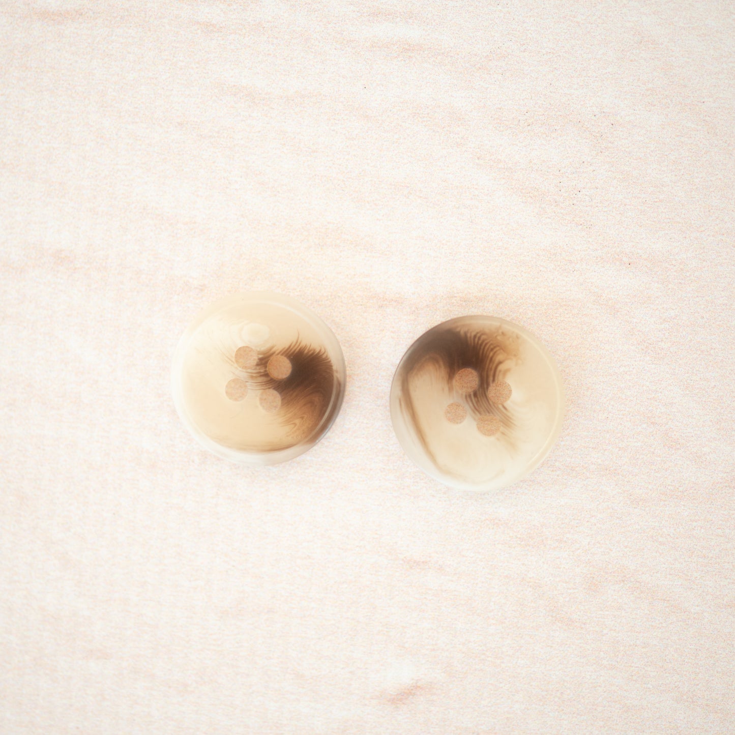 Resin button nature