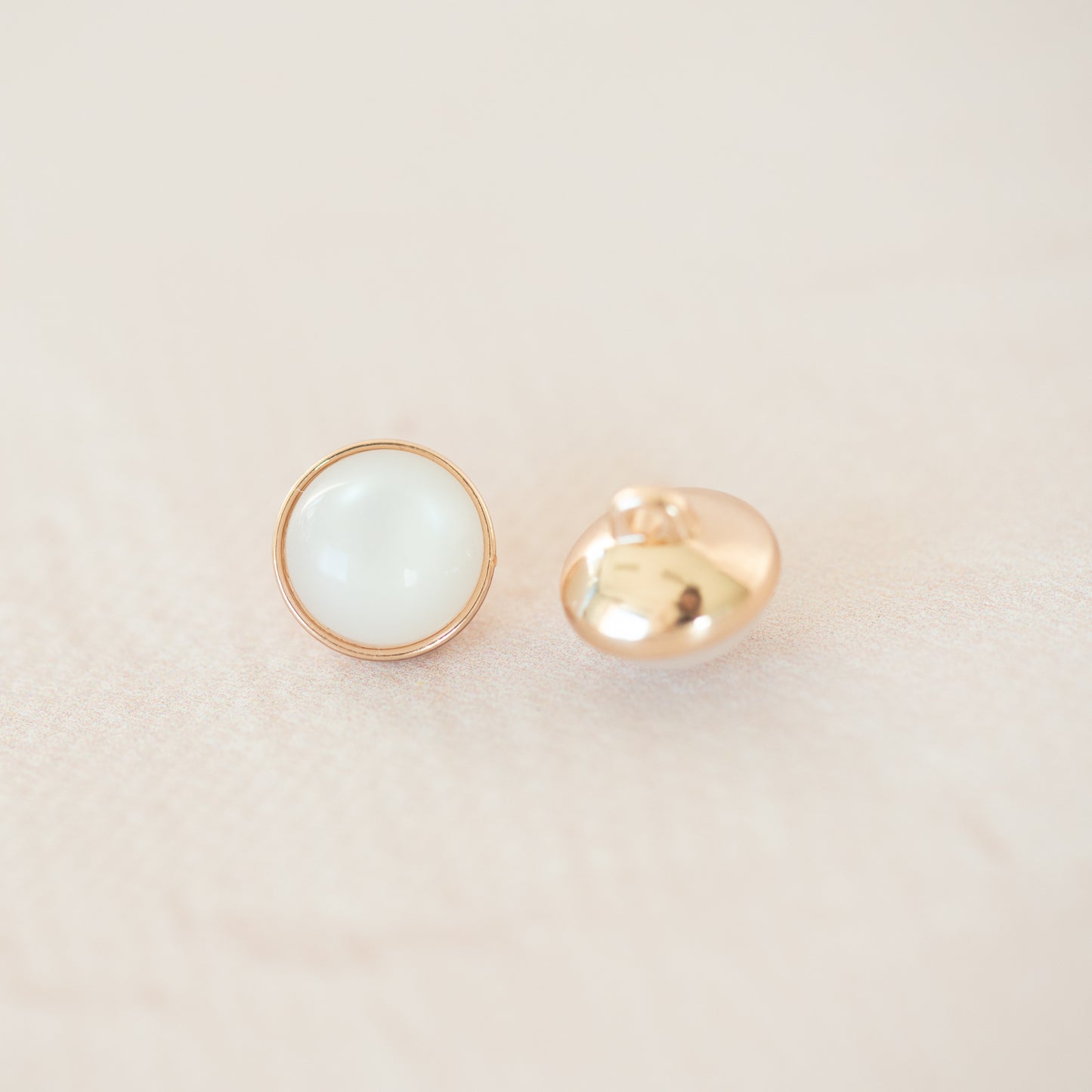 Pearl buttons