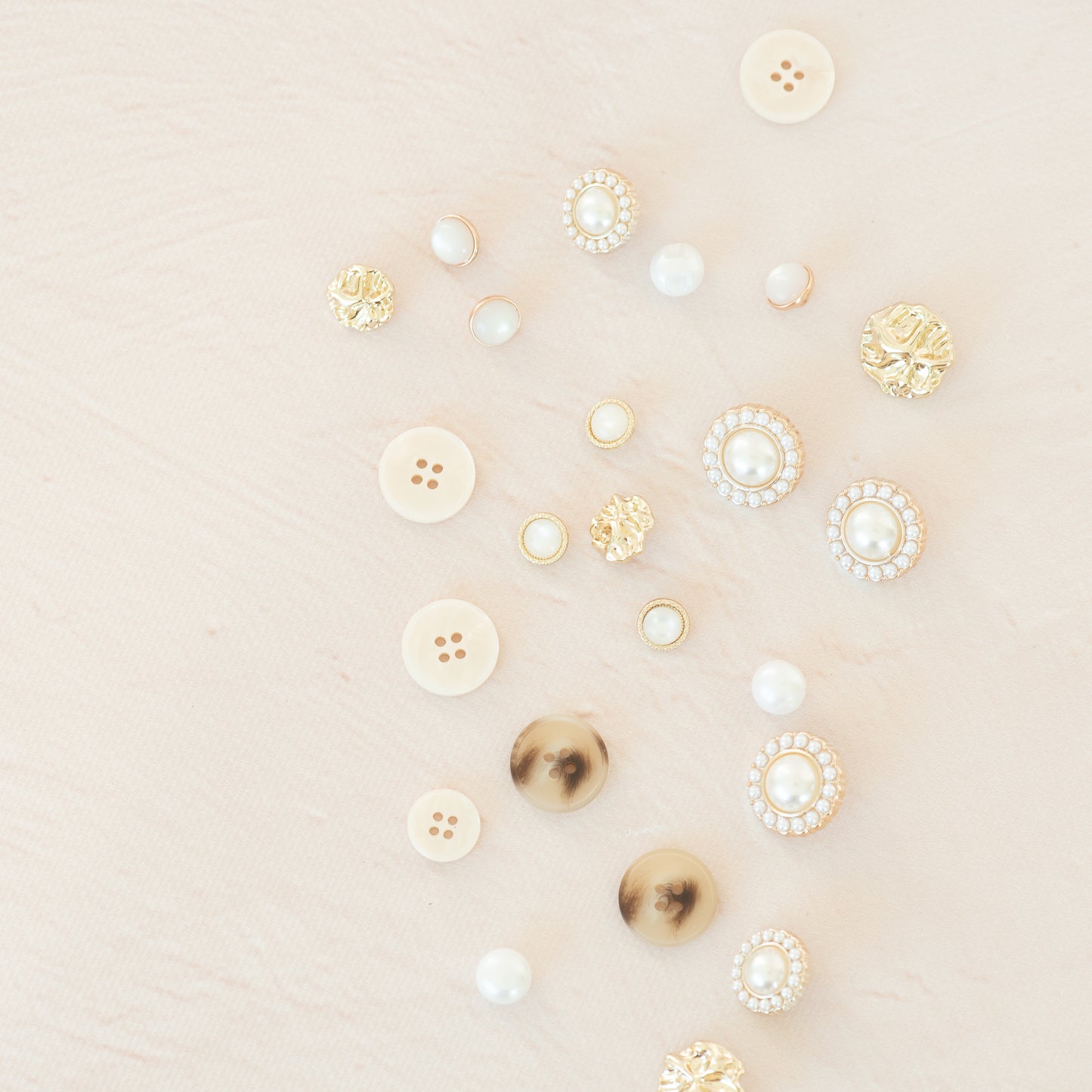 Resin button nature