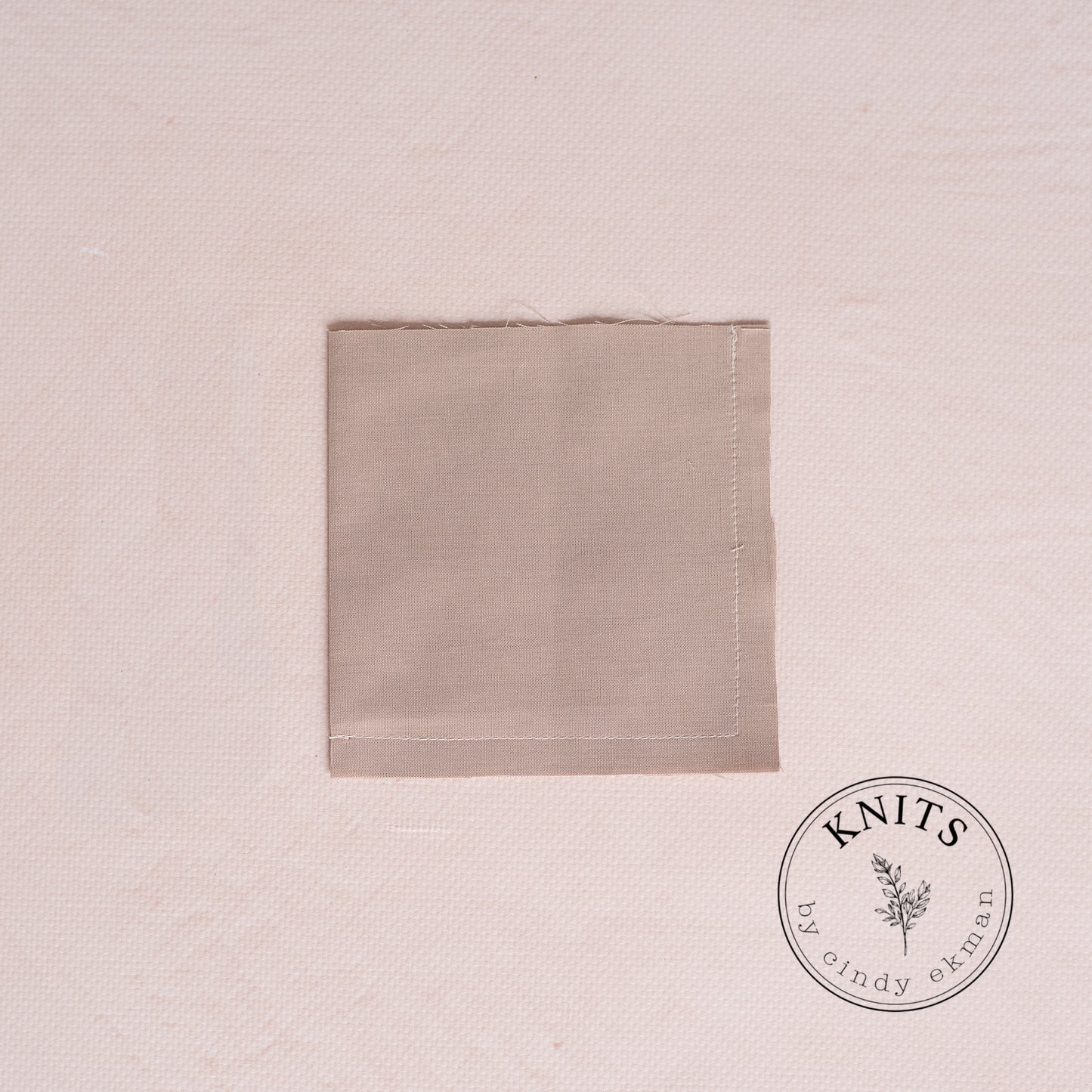 Lining for the summer pouch