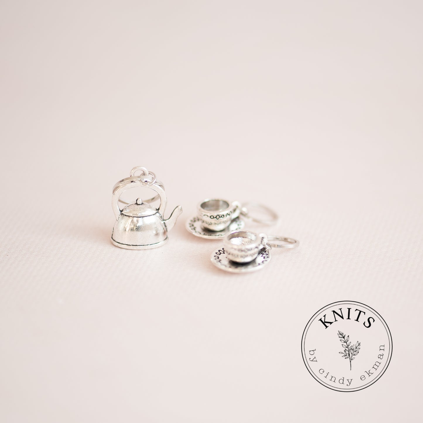 Tea for two- knittingmarkers set of 3pcs