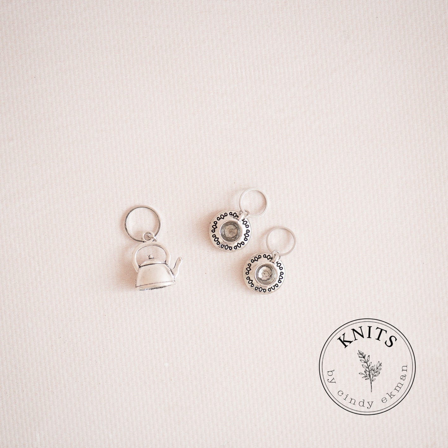 Tea for two- knittingmarkers set of 3pcs