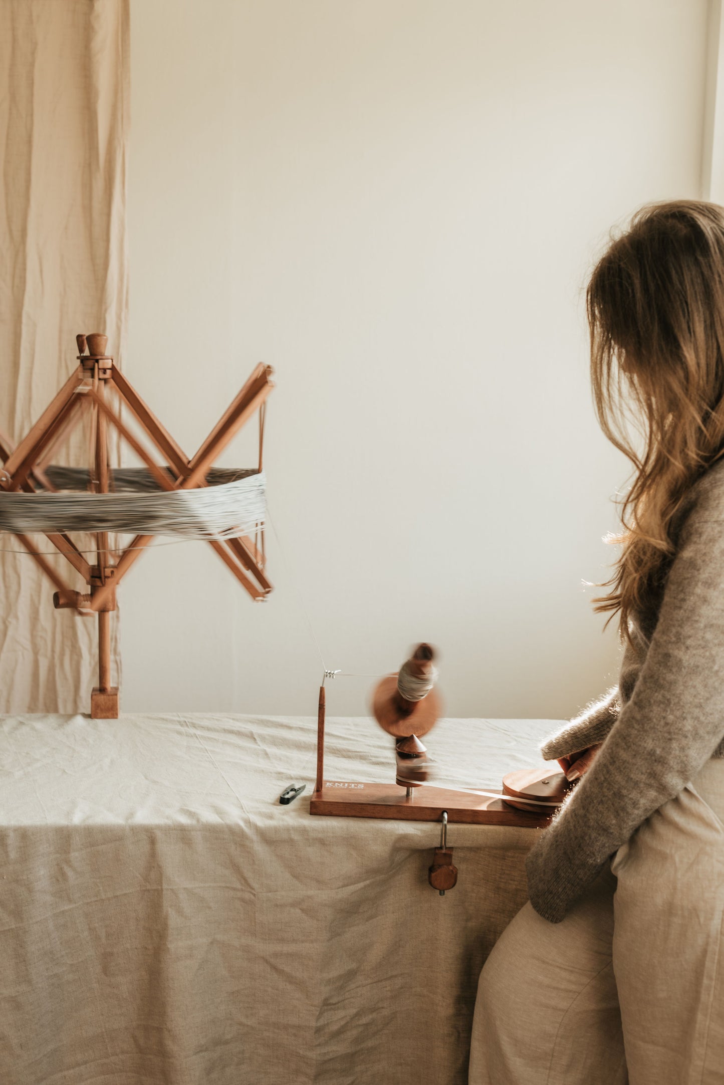 Yarn ball winder