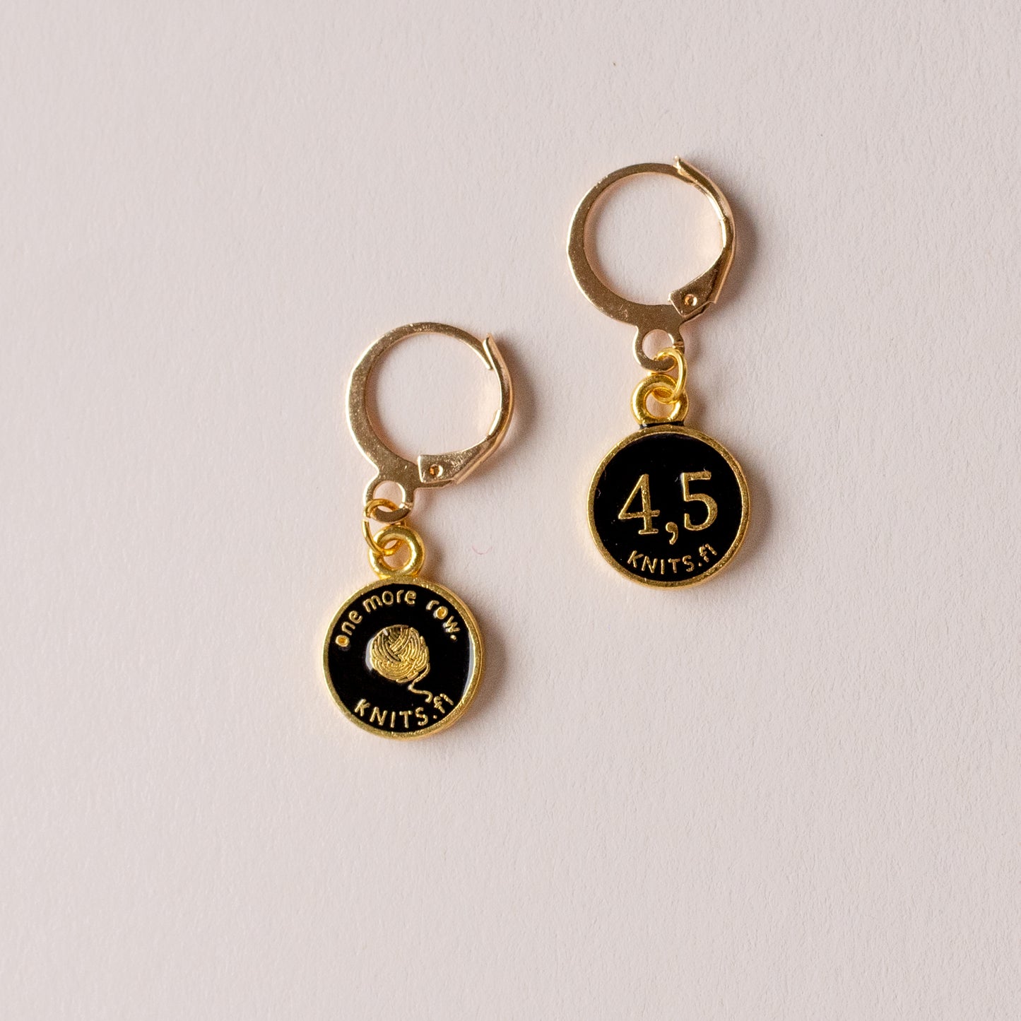 Size knitting markers