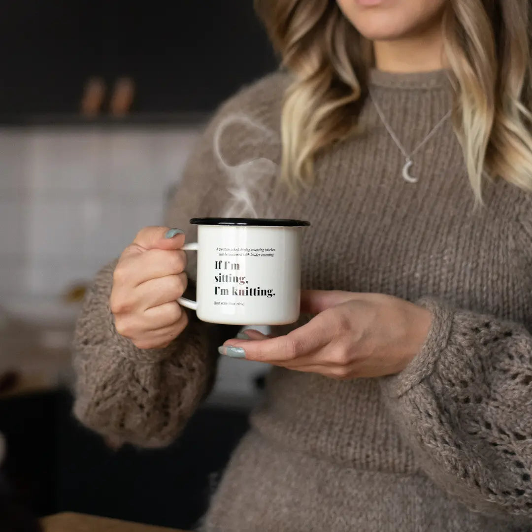 The enamel mug KNITS by cindy ekman