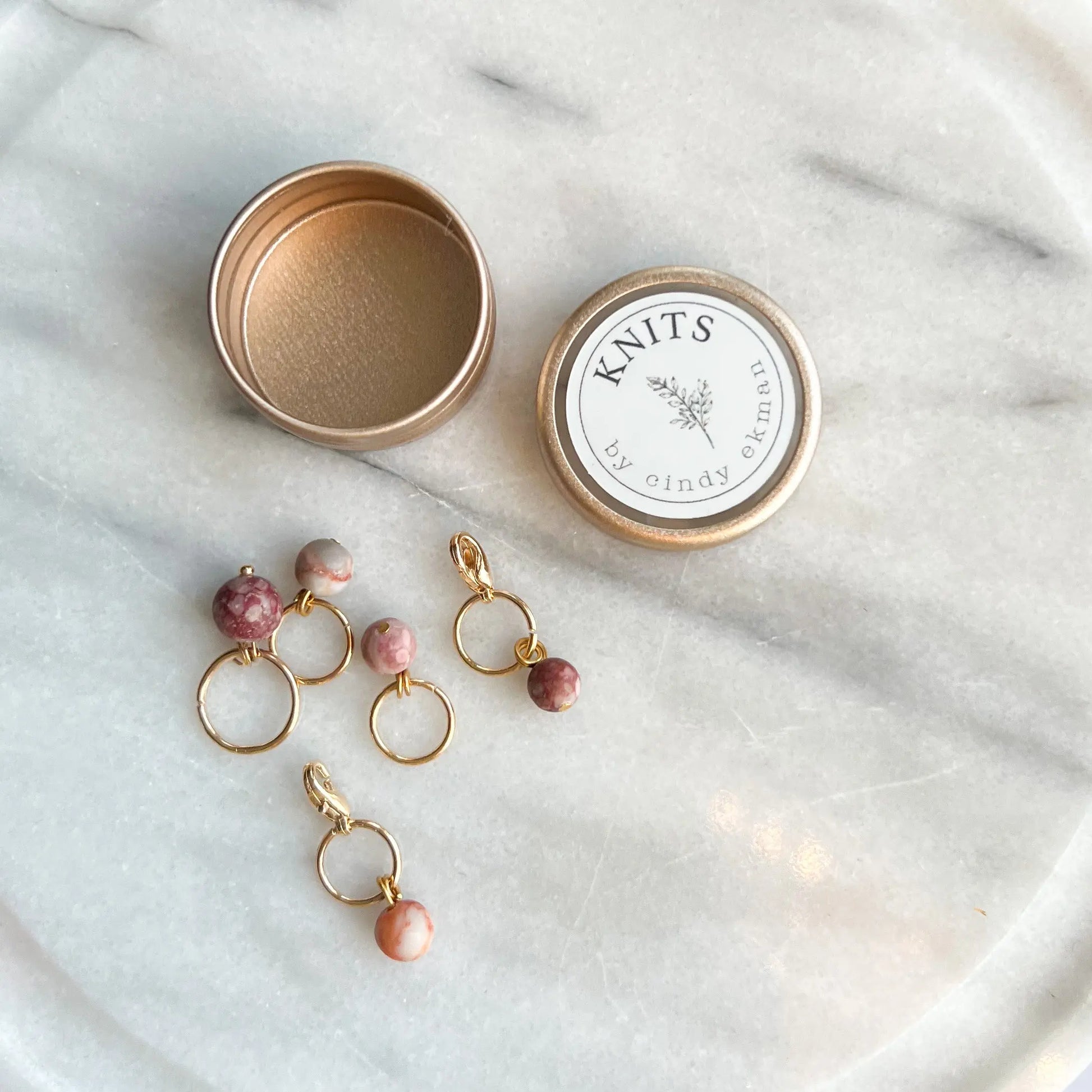 Pearls set - dusty pink KNITS by cindy ekman