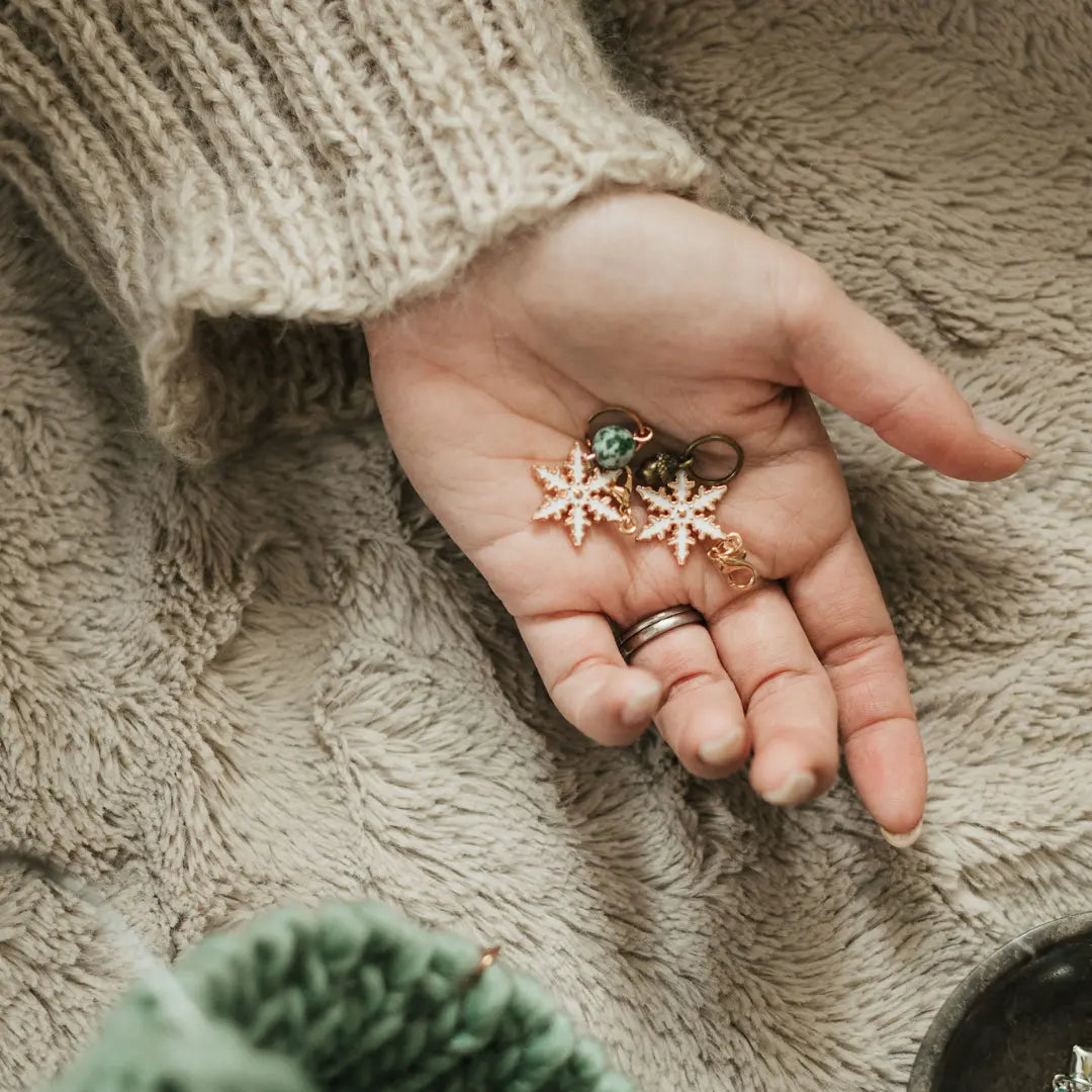 Snowflake - crochet markers KNITS by cindy ekman