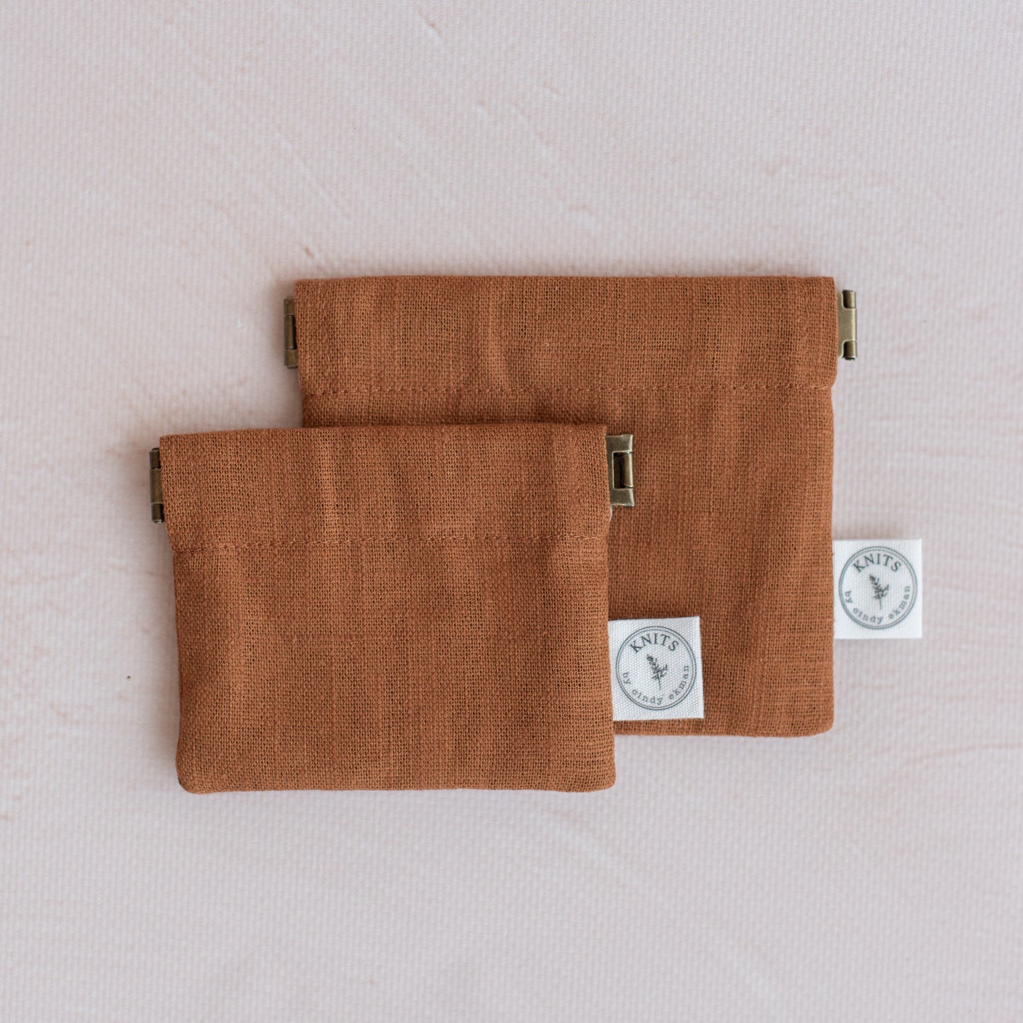 The KNITS push pouch storage bag for knitters