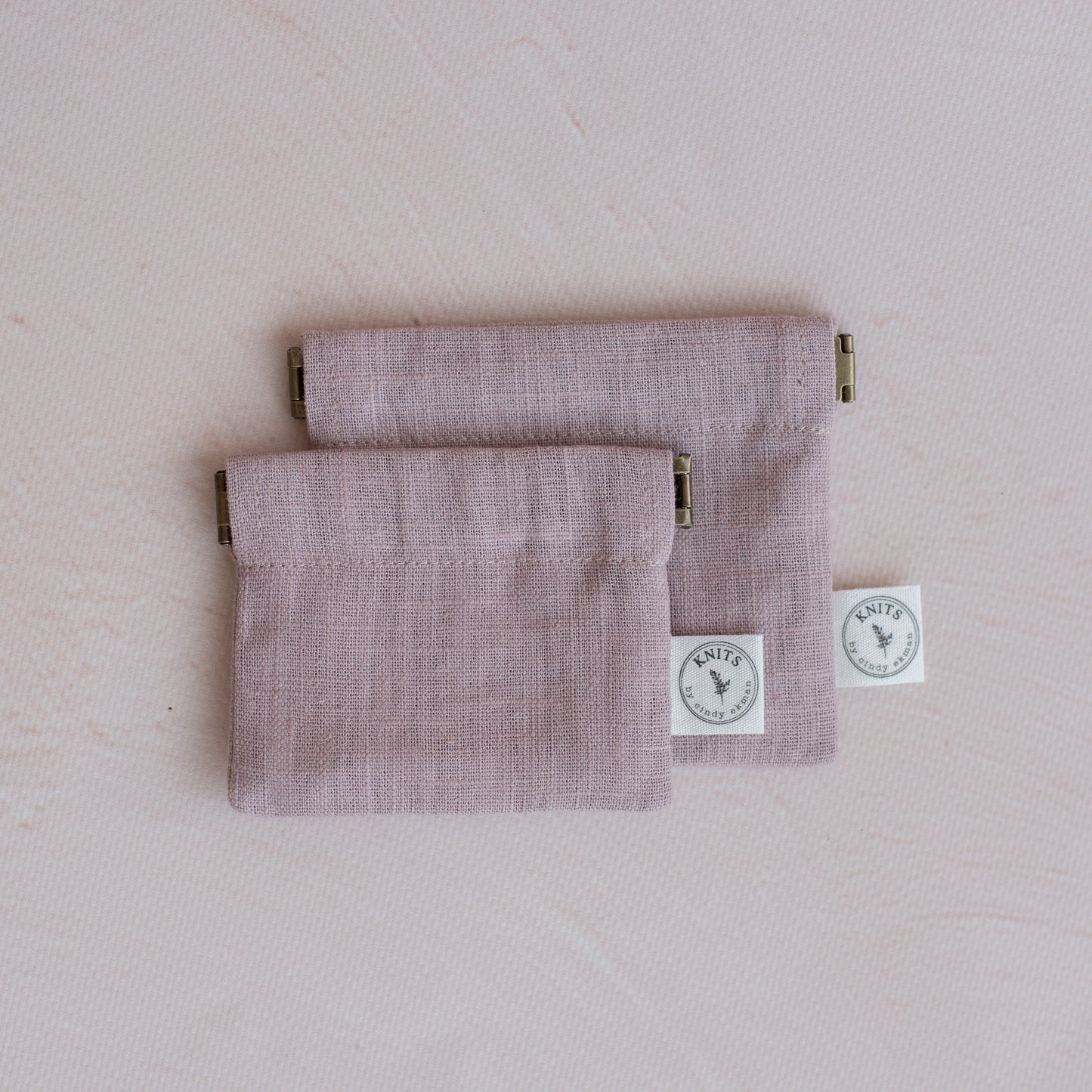 The KNITS push pouch storage bag for knitters