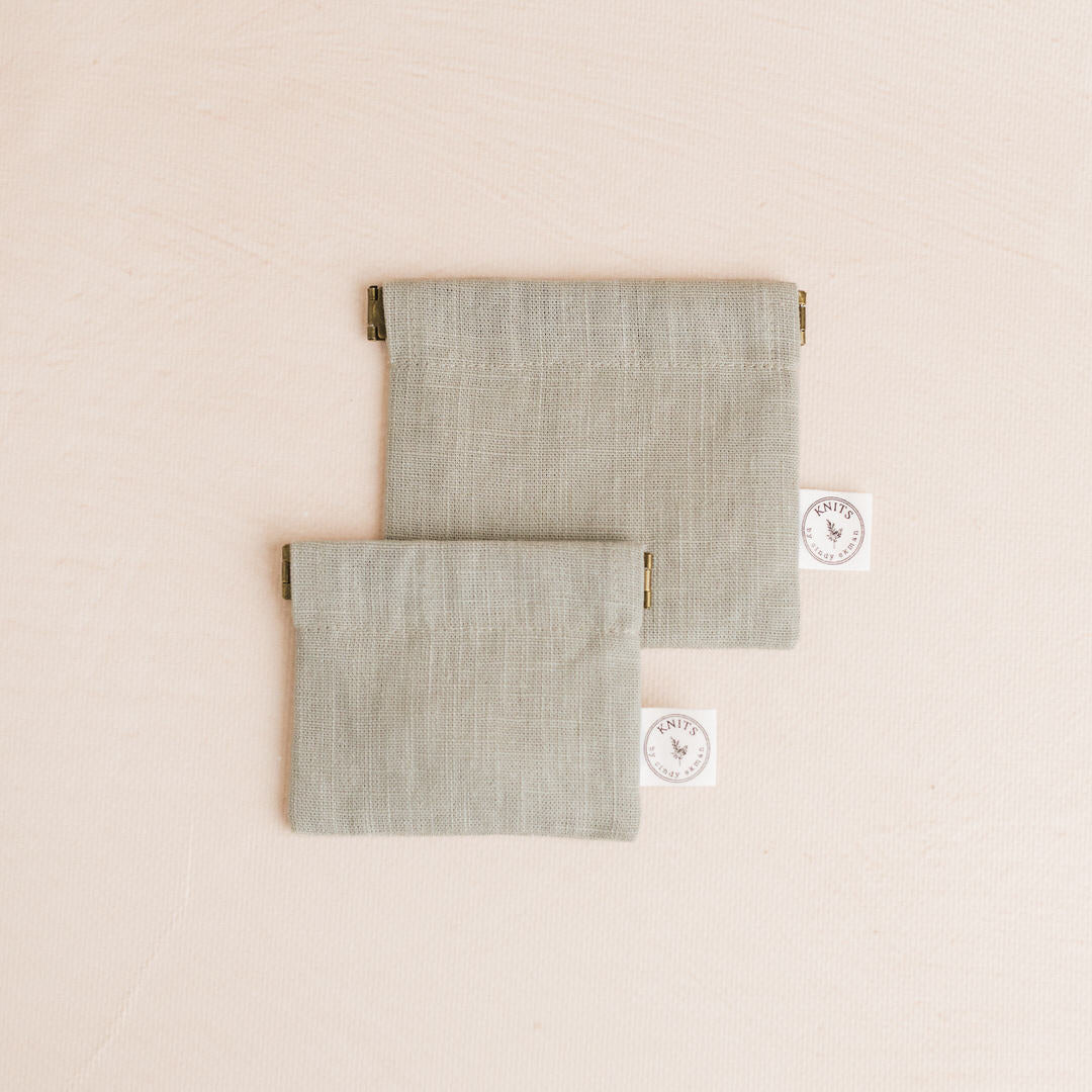 The KNITS push pouch storage bag for knitters