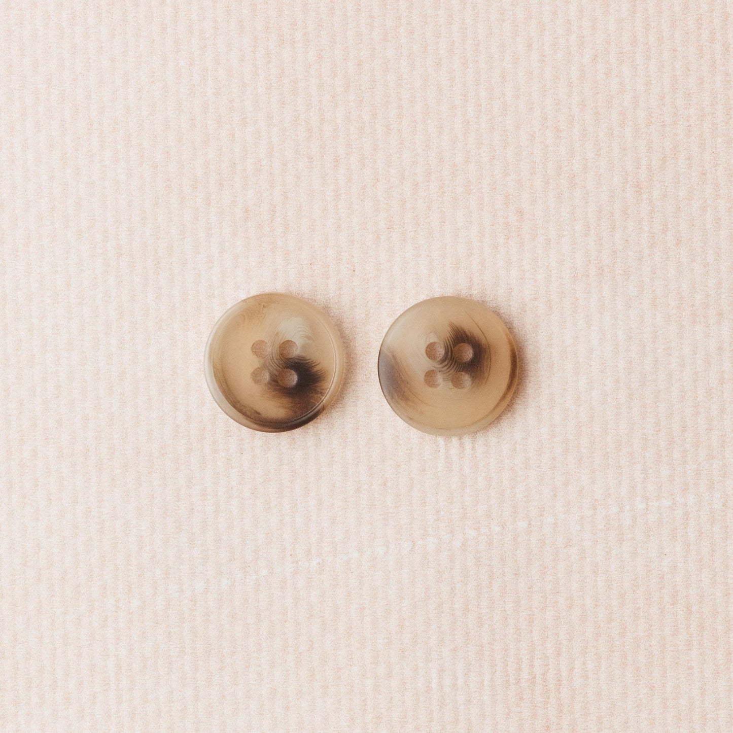 Resin buttons