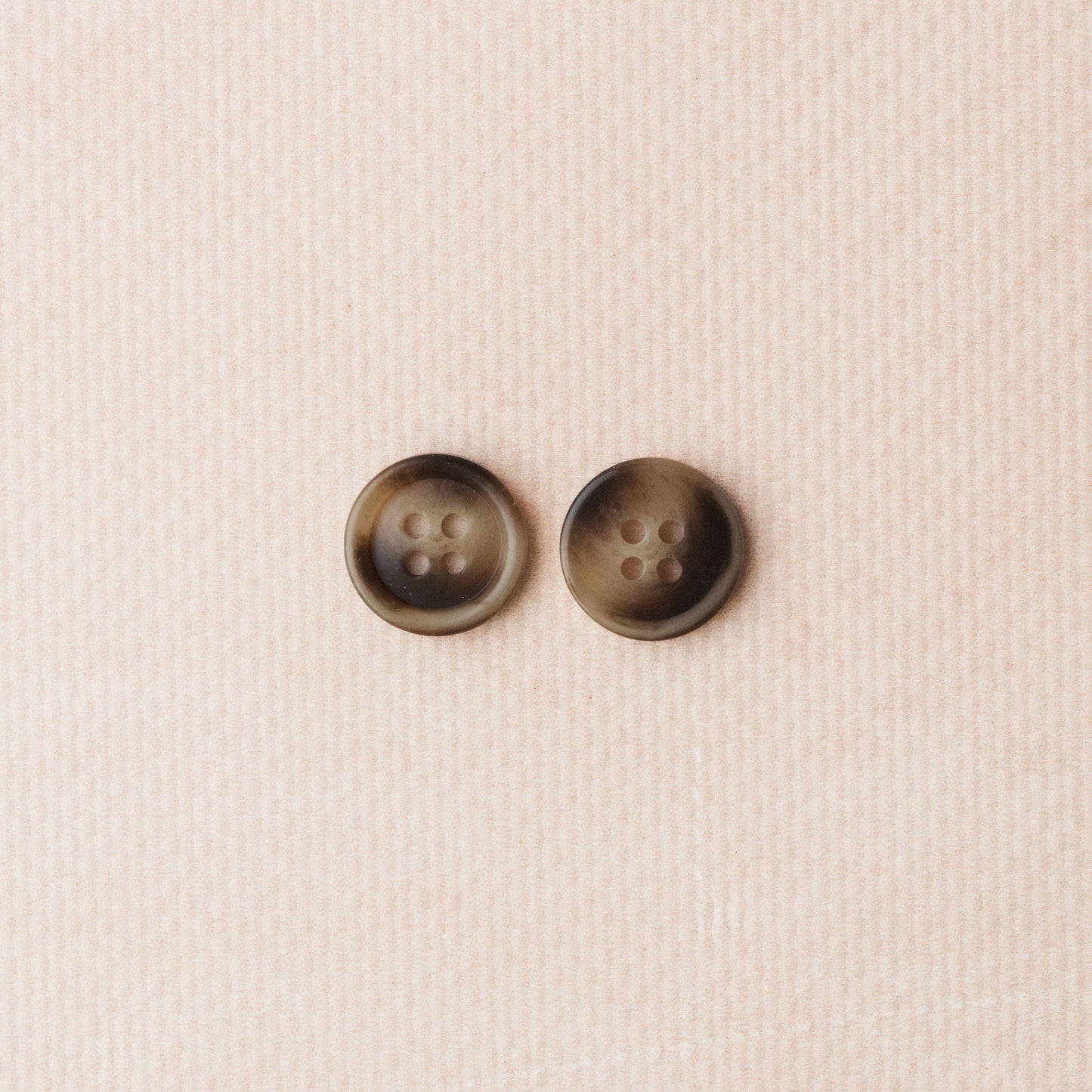 Resin buttons