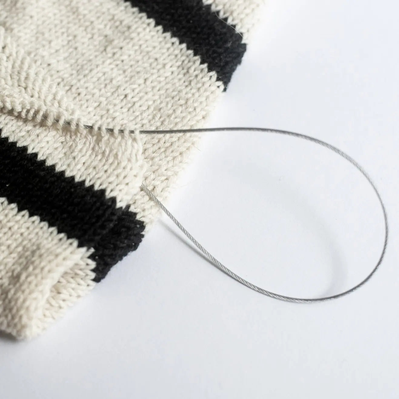 pyöröpuikot, rundstickor. Circular needles • 80cm knitting stainless steel metal wire