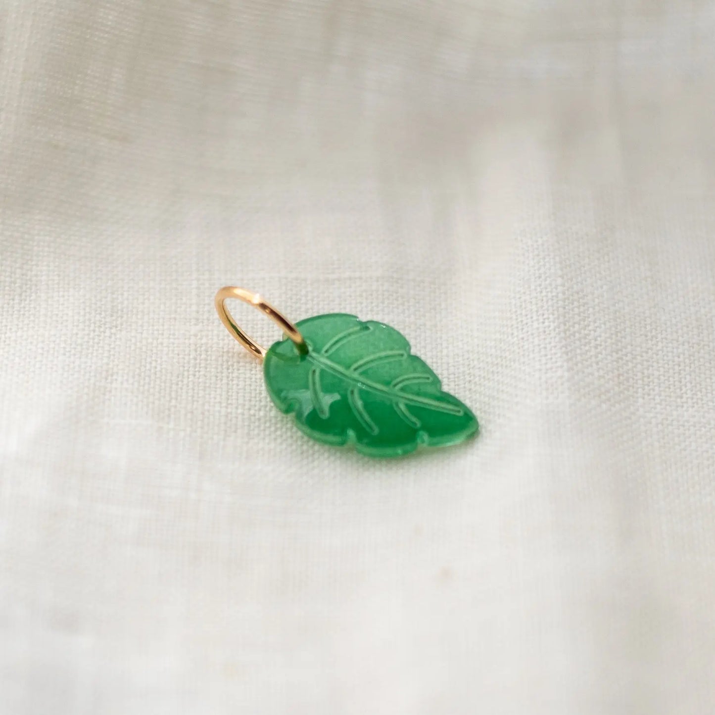 Glass leaf - stitchmarker